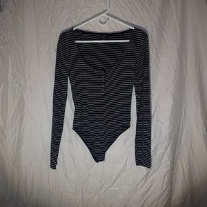 FOREVER 21 black and white striped body suit
